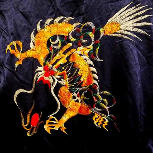 Silk Kimono - Picture 2 of 10